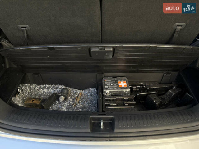 Серый Киа Соренто, объемом двигателя 2.4 л и пробегом 202 тыс. км за 14999 $, фото 62 на Automoto.ua