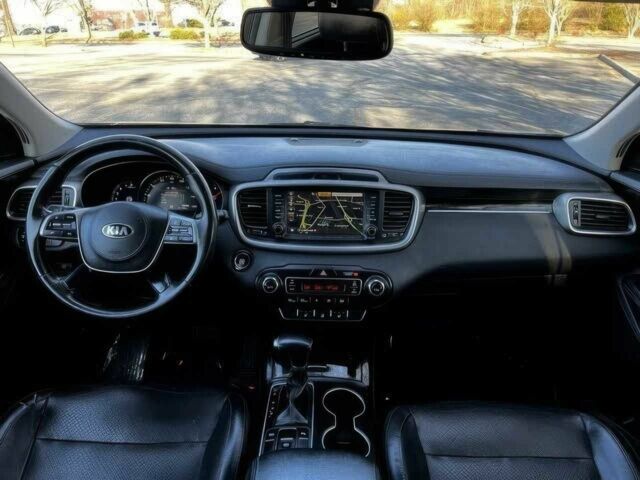 Сірий Кіа Соренто, об'ємом двигуна 3.3 л та пробігом 30 тис. км за 9900 $, фото 9 на Automoto.ua