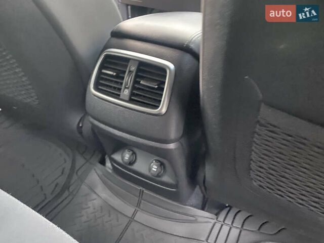 Серый Киа Соренто, объемом двигателя 2.36 л и пробегом 68 тыс. км за 16250 $, фото 52 на Automoto.ua