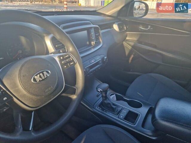 Серый Киа Соренто, объемом двигателя 3.3 л и пробегом 114 тыс. км за 16450 $, фото 30 на Automoto.ua