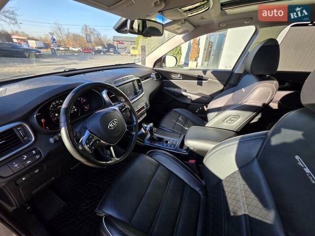 Сірий Кіа Соренто, об'ємом двигуна 2.2 л та пробігом 134 тис. км за 29950 $, фото 83 на Automoto.ua