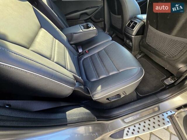 Сірий Кіа Соренто, об'ємом двигуна 2.2 л та пробігом 134 тис. км за 29950 $, фото 57 на Automoto.ua