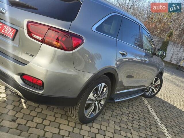 Сірий Кіа Соренто, об'ємом двигуна 2.2 л та пробігом 134 тис. км за 29950 $, фото 17 на Automoto.ua