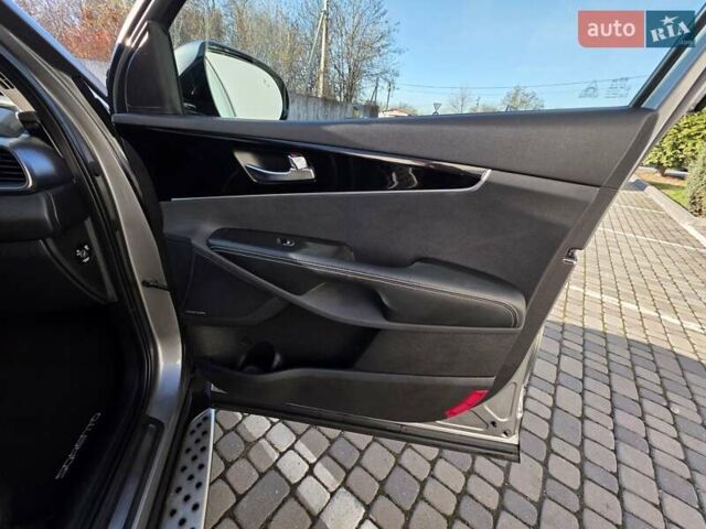 Сірий Кіа Соренто, об'ємом двигуна 2.2 л та пробігом 134 тис. км за 29950 $, фото 42 на Automoto.ua