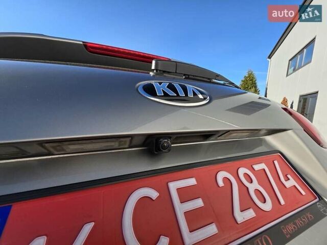 Сірий Кіа Соренто, об'ємом двигуна 2.2 л та пробігом 134 тис. км за 29950 $, фото 63 на Automoto.ua
