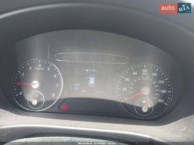 Сірий Кіа Соренто, об'ємом двигуна 2.4 л та пробігом 100 тис. км за 12150 $, фото 3 на Automoto.ua