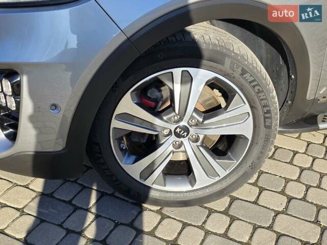 Сірий Кіа Соренто, об'ємом двигуна 2.2 л та пробігом 134 тис. км за 29950 $, фото 30 на Automoto.ua