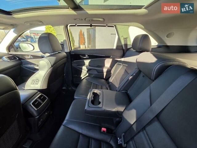 Сірий Кіа Соренто, об'ємом двигуна 2.2 л та пробігом 134 тис. км за 29950 $, фото 68 на Automoto.ua