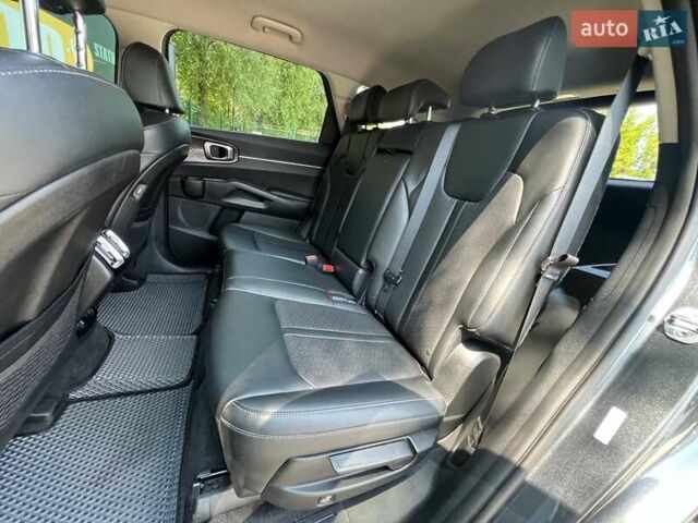 Киа Соренто 2020 в Хмельницком на Automoto.ua Серый Киа Соренто, объемом двигателя 2.5 л и пробегом 39 тыс. км за 25900 $, фото 32 на Automoto.ua