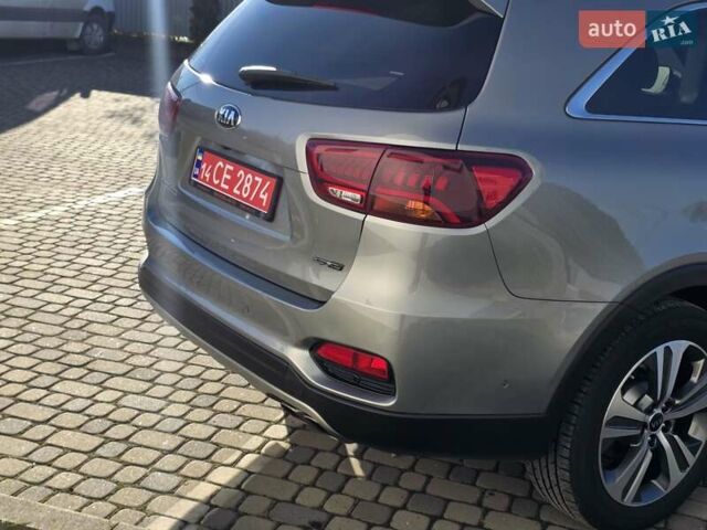 Сірий Кіа Соренто, об'ємом двигуна 2.2 л та пробігом 134 тис. км за 29950 $, фото 35 на Automoto.ua
