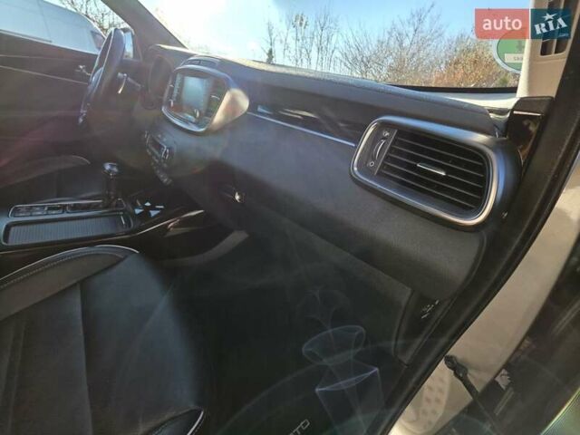 Сірий Кіа Соренто, об'ємом двигуна 2.2 л та пробігом 134 тис. км за 29950 $, фото 48 на Automoto.ua