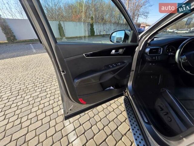 Сірий Кіа Соренто, об'ємом двигуна 2.2 л та пробігом 134 тис. км за 29950 $, фото 79 на Automoto.ua