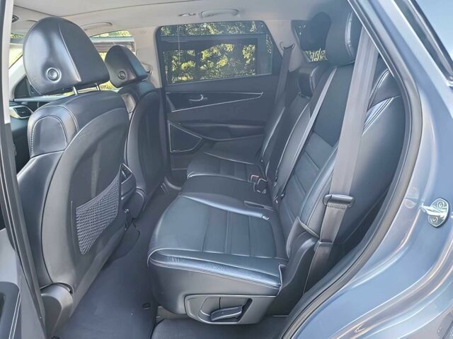 Сірий Кіа Соренто, об'ємом двигуна 3.3 л та пробігом 44 тис. км за 9900 $, фото 12 на Automoto.ua