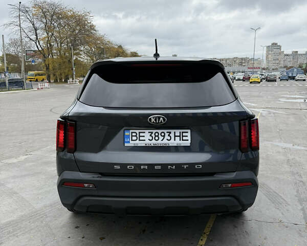 Серый Киа Соренто, объемом двигателя 2.5 л и пробегом 93 тыс. км за 26500 $, фото 4 на Automoto.ua