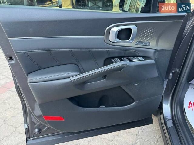 Киа Соренто 2020 в Одессе на Automoto.ua Серый Киа Соренто, объемом двигателя 2.2 л и пробегом 189 тыс. км за 33999 $, фото 10 на Automoto.ua