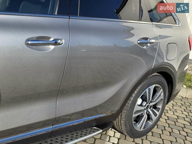Сірий Кіа Соренто, об'ємом двигуна 2.2 л та пробігом 134 тис. км за 29950 $, фото 31 на Automoto.ua