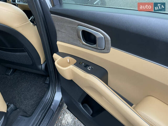 Серый Киа Соренто, объемом двигателя 2.15 л и пробегом 195 тыс. км за 32900 $, фото 25 на Automoto.ua