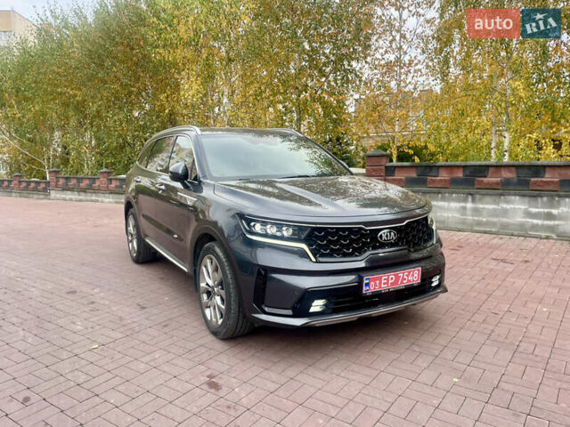 Киа Соренто 2021 в Ровно на Automoto.ua Серый Киа Соренто, объемом двигателя 2.15 л и пробегом 195 тыс. км за 33550 $, фото 2 на Automoto.ua