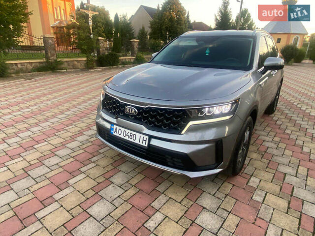 Сірий Кіа Соренто, об'ємом двигуна 1.6 л та пробігом 60 тис. км за 32000 $, фото 1 на Automoto.ua