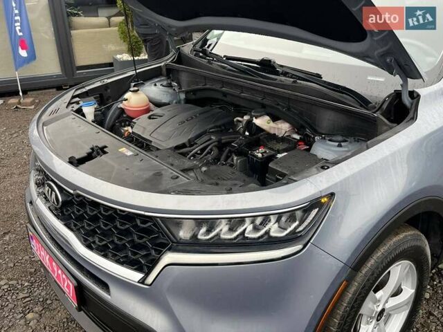 Серый Киа Соренто, объемом двигателя 2.5 л и пробегом 115 тыс. км за 16700 $, фото 35 на Automoto.ua