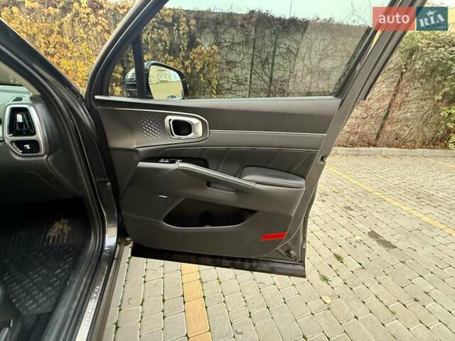 Сірий Кіа Соренто, об'ємом двигуна 2.15 л та пробігом 56 тис. км за 14900 $, фото 47 на Automoto.ua