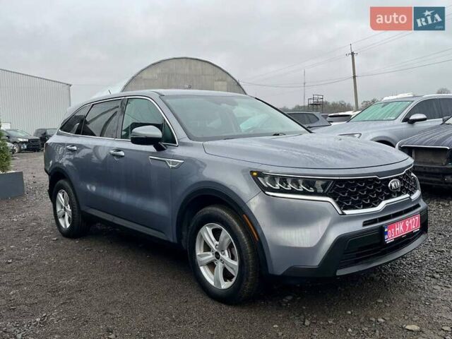 Серый Киа Соренто, объемом двигателя 2.5 л и пробегом 115 тыс. км за 16700 $, фото 2 на Automoto.ua