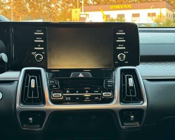 Серый Киа Соренто, объемом двигателя 1.6 л и пробегом 31 тыс. км за 28500 $, фото 13 на Automoto.ua