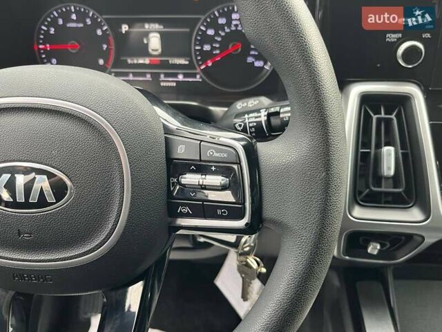 Серый Киа Соренто, объемом двигателя 2.5 л и пробегом 115 тыс. км за 16700 $, фото 11 на Automoto.ua