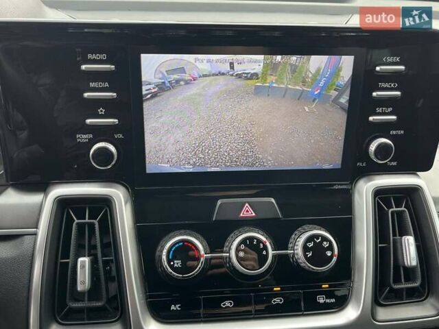 Серый Киа Соренто, объемом двигателя 2.5 л и пробегом 115 тыс. км за 16700 $, фото 13 на Automoto.ua