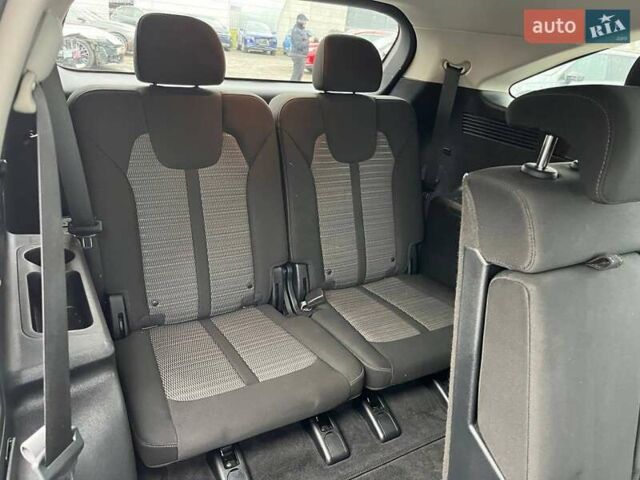 Серый Киа Соренто, объемом двигателя 2.5 л и пробегом 115 тыс. км за 16700 $, фото 27 на Automoto.ua