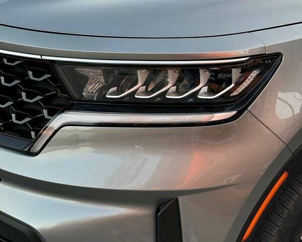 Серый Киа Соренто, объемом двигателя 1.6 л и пробегом 31 тыс. км за 28500 $, фото 6 на Automoto.ua