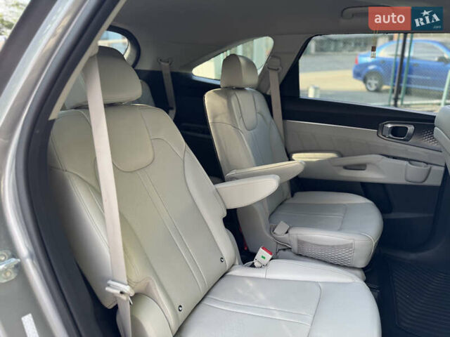 Серый Киа Соренто, объемом двигателя 1.6 л и пробегом 81 тыс. км за 36000 $, фото 21 на Automoto.ua