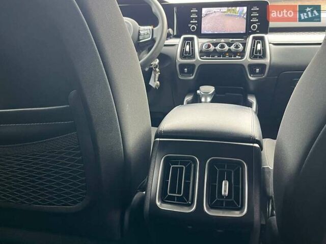 Серый Киа Соренто, объемом двигателя 2.5 л и пробегом 115 тыс. км за 16700 $, фото 18 на Automoto.ua