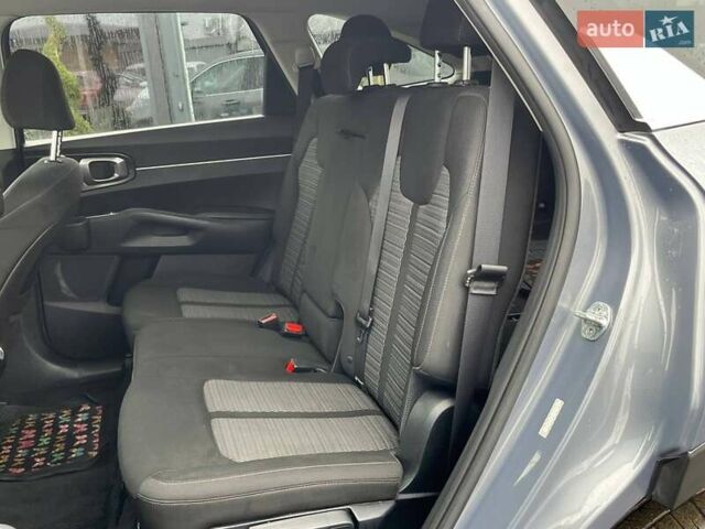 Серый Киа Соренто, объемом двигателя 2.5 л и пробегом 115 тыс. км за 16700 $, фото 21 на Automoto.ua