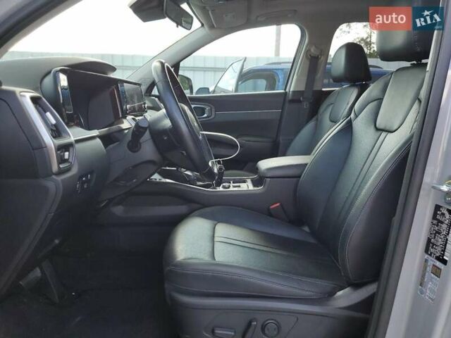 Сірий Кіа Соренто, об'ємом двигуна 2.5 л та пробігом 66 тис. км за 8800 $, фото 6 на Automoto.ua