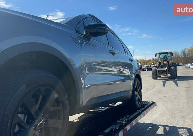 Серый Киа Соренто, объемом двигателя 2.5 л и пробегом 148 тыс. км за 28000 $, фото 10 на Automoto.ua