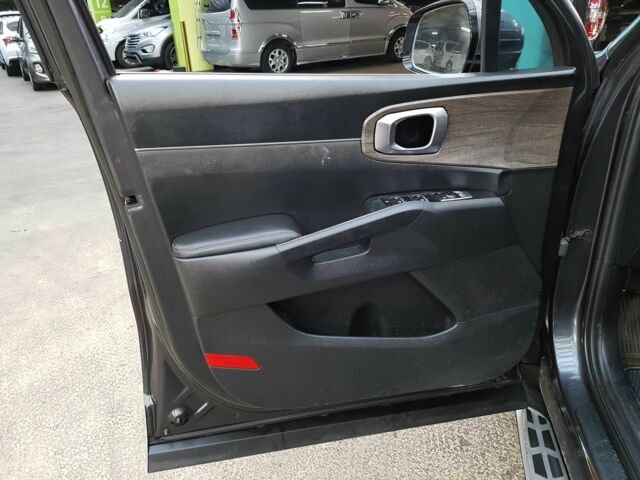 Серый Киа Соренто, объемом двигателя 2.2 л и пробегом 94 тыс. км за 15300 $, фото 18 на Automoto.ua