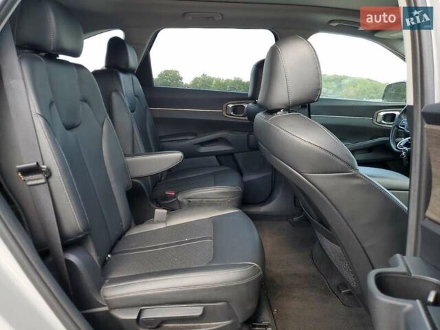 Сірий Кіа Соренто, об'ємом двигуна 2.5 л та пробігом 66 тис. км за 8800 $, фото 10 на Automoto.ua