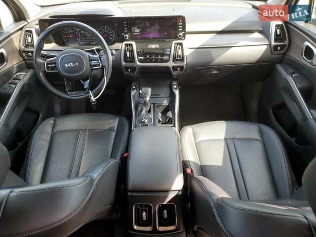 Сірий Кіа Соренто, об'ємом двигуна 2.5 л та пробігом 66 тис. км за 8800 $, фото 7 на Automoto.ua