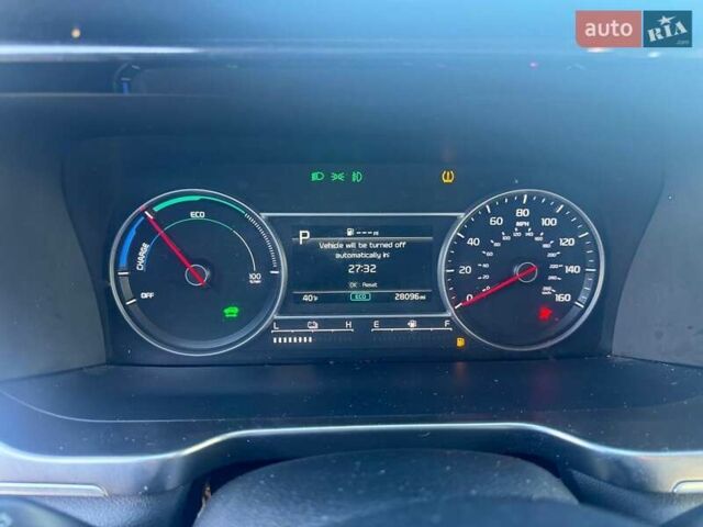 Серый Киа Соренто, объемом двигателя 1.6 л и пробегом 45 тыс. км за 33000 $, фото 13 на Automoto.ua