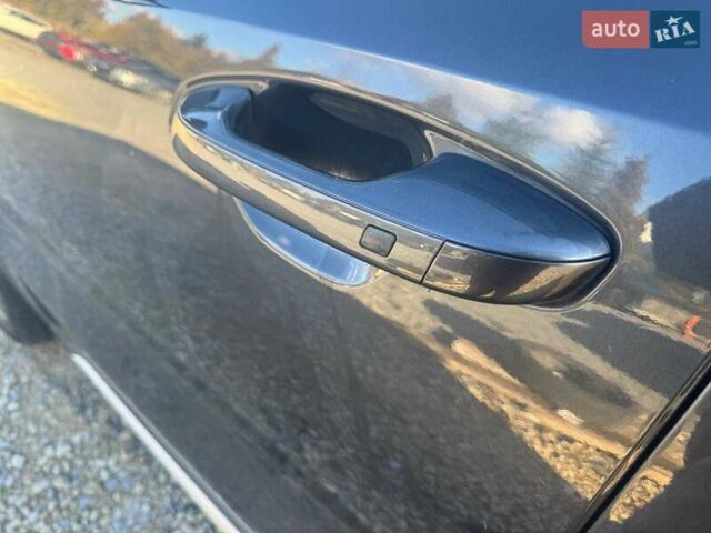 Серый Киа Соренто, объемом двигателя 1.6 л и пробегом 45 тыс. км за 33000 $, фото 7 на Automoto.ua