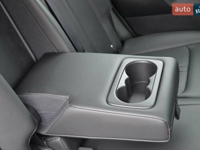 Серый Киа Соренто, объемом двигателя 2.5 л и пробегом 1 тыс. км за 43500 $, фото 42 на Automoto.ua