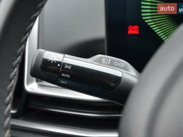 Серый Киа Соренто, объемом двигателя 2.5 л и пробегом 1 тыс. км за 43500 $, фото 24 на Automoto.ua