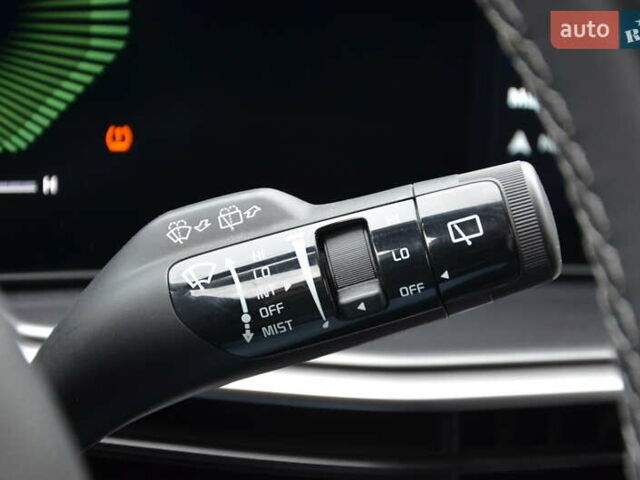 Серый Киа Соренто, объемом двигателя 2.5 л и пробегом 1 тыс. км за 43500 $, фото 25 на Automoto.ua