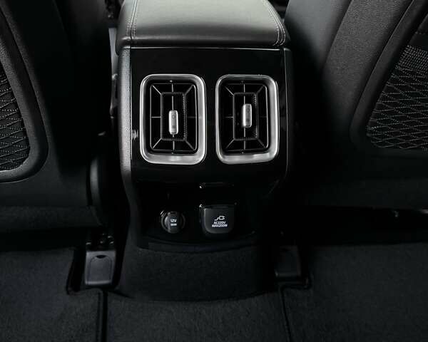 Серый Киа Соренто, объемом двигателя 2.2 л и пробегом 46 тыс. км за 52000 $, фото 23 на Automoto.ua