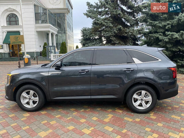 Серый Киа Соренто, объемом двигателя 0 л и пробегом 22 тыс. км за 37500 $, фото 3 на Automoto.ua