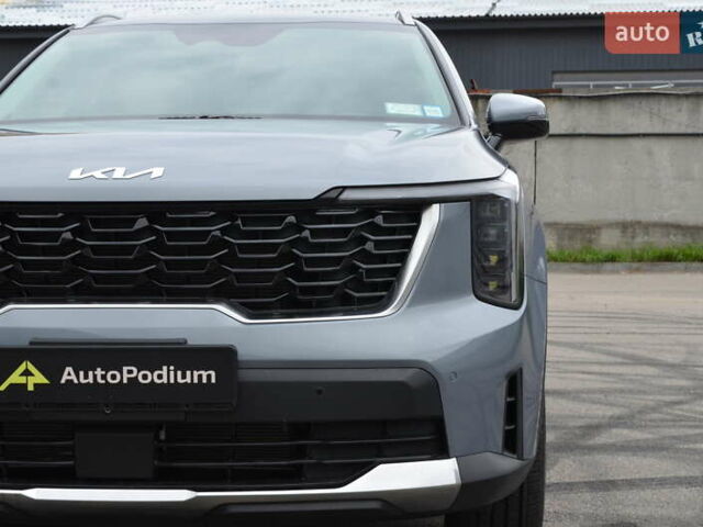 Серый Киа Соренто, объемом двигателя 2.5 л и пробегом 1 тыс. км за 43500 $, фото 12 на Automoto.ua