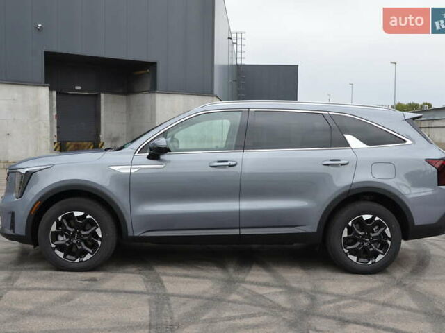 Серый Киа Соренто, объемом двигателя 2.5 л и пробегом 1 тыс. км за 43500 $, фото 6 на Automoto.ua