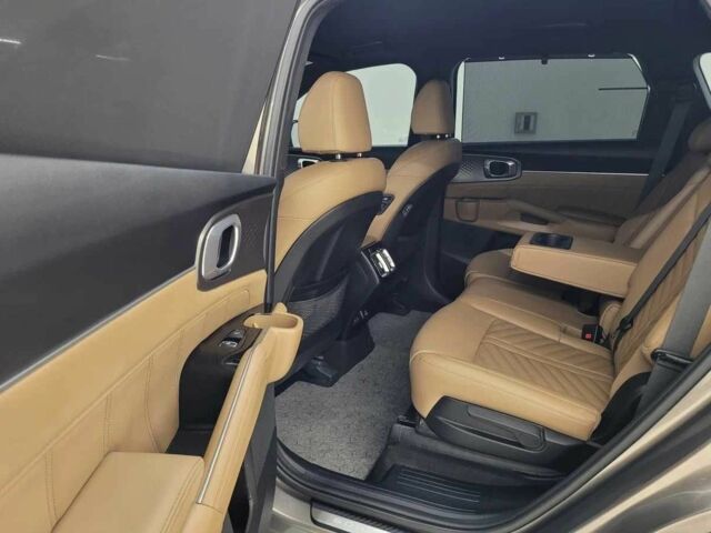 Серый Киа Соренто, объемом двигателя 2.2 л и пробегом 26 тыс. км за 38000 $, фото 8 на Automoto.ua