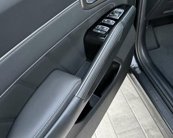 Серый Киа Соренто, объемом двигателя 2.2 л и пробегом 46 тыс. км за 52000 $, фото 25 на Automoto.ua